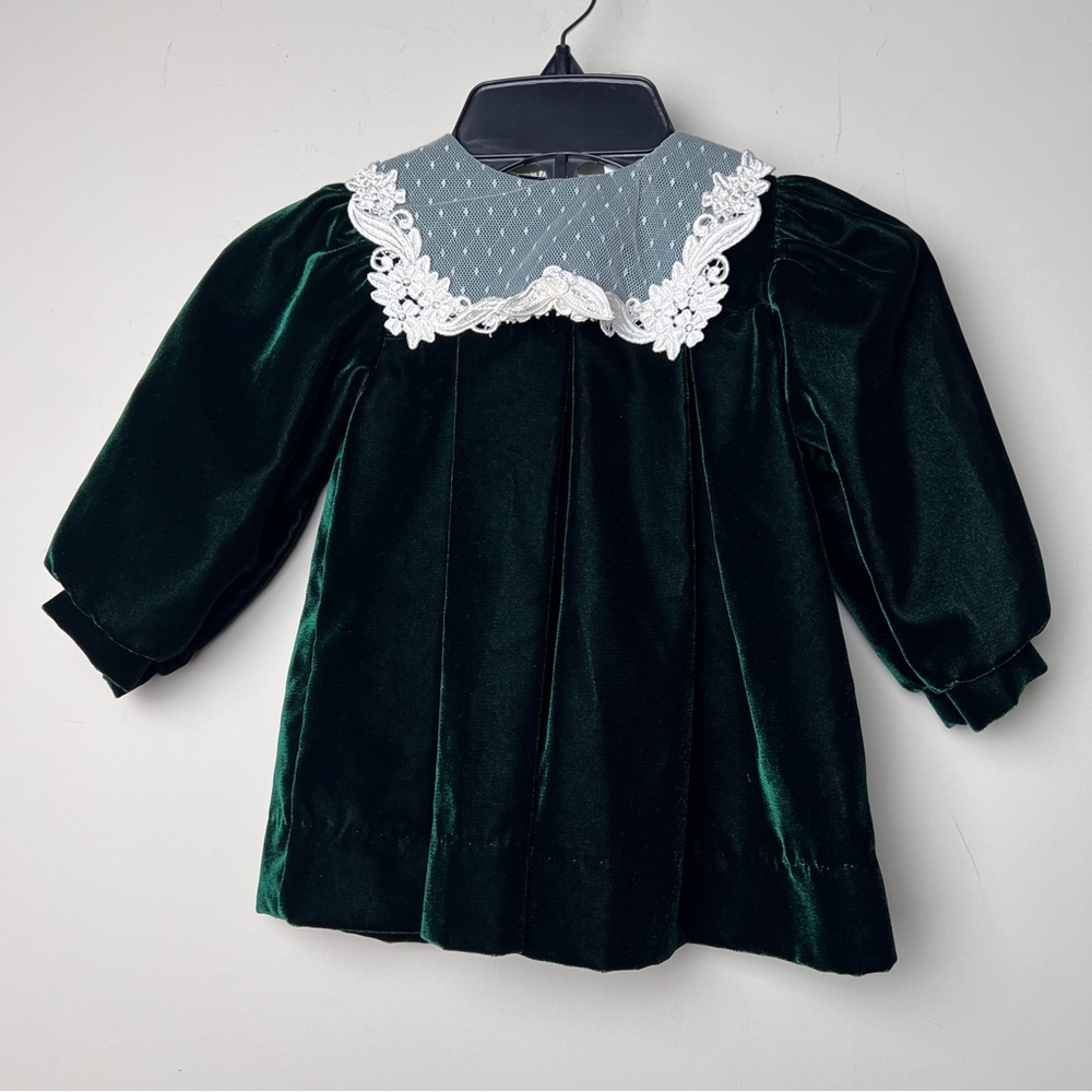 Peaches ‘n Cream Green Velvet Baby Dress 24 month with Lace Collar Christmas